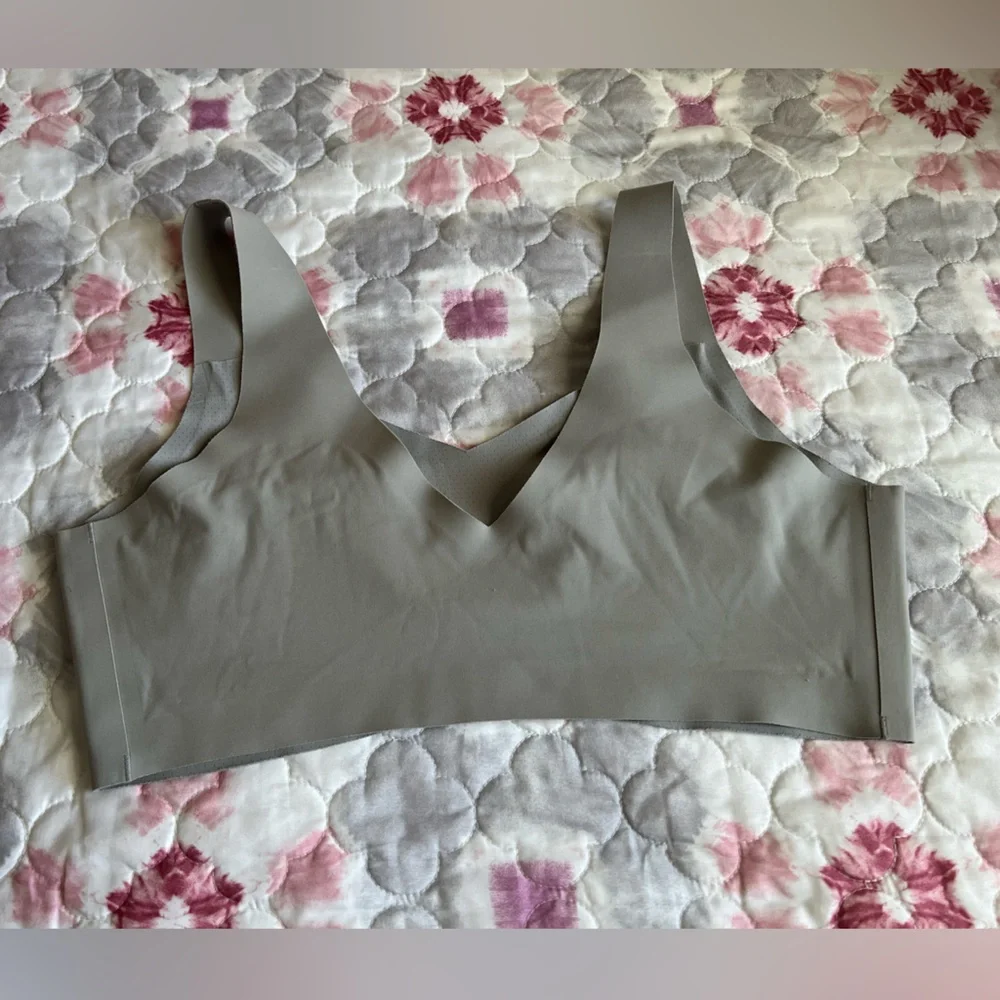 Honeylove SoftForm Bra Seamless Light Gray Large Unlined Wire Free Wide Straps